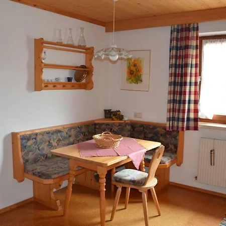 Apartment Haus Weirather